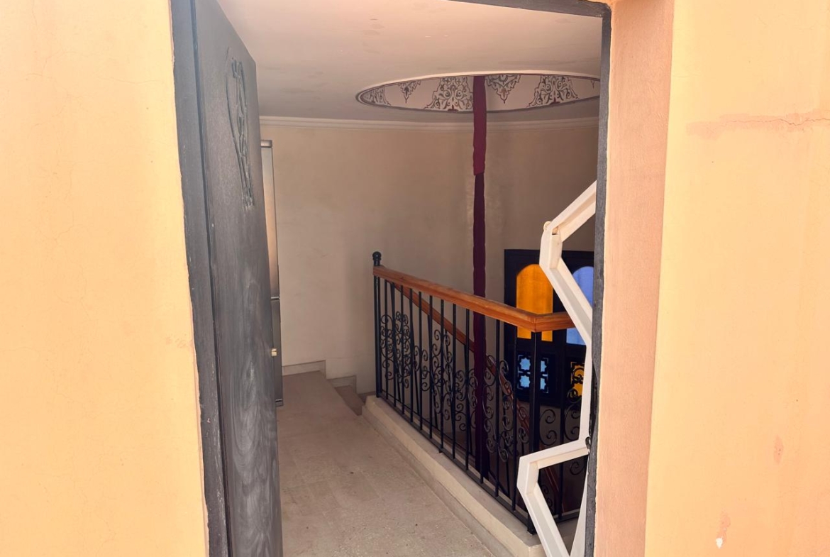 QUARTIER SHÉRIFIA – VILLA SEMI MEUBLE – BOULEVARD MOHAMED V