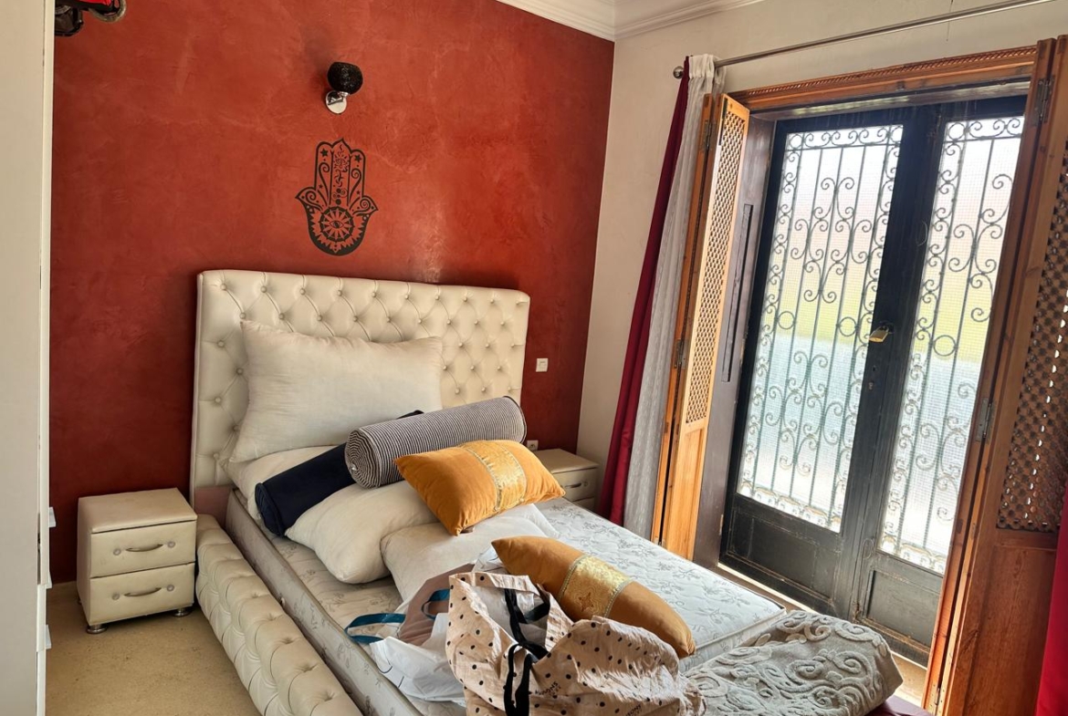 QUARTIER SHÉRIFIA – VILLA SEMI MEUBLE – BOULEVARD MOHAMED V