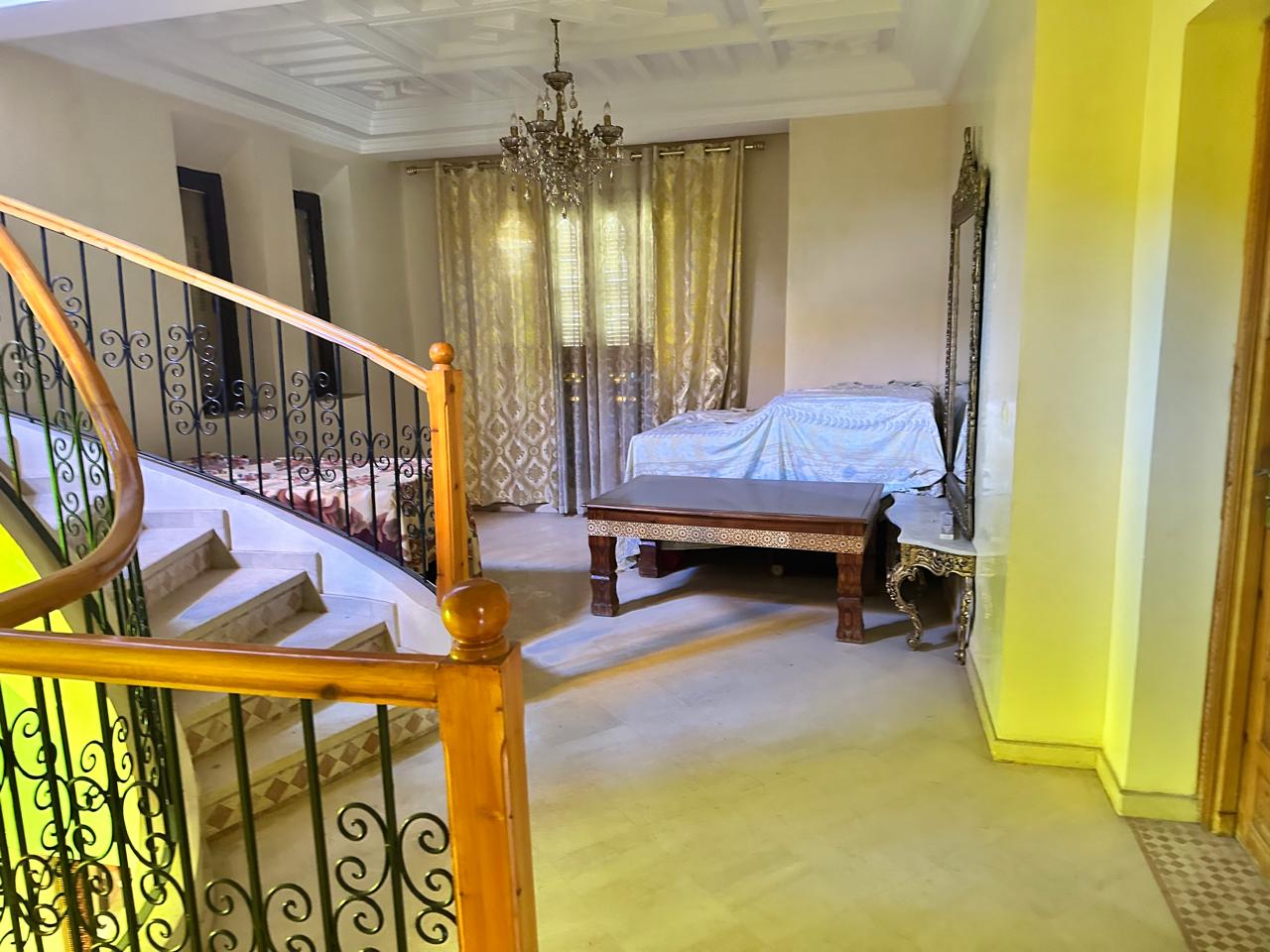 QUARTIER SHÉRIFIA – VILLA SEMI MEUBLE – BOULEVARD MOHAMED V