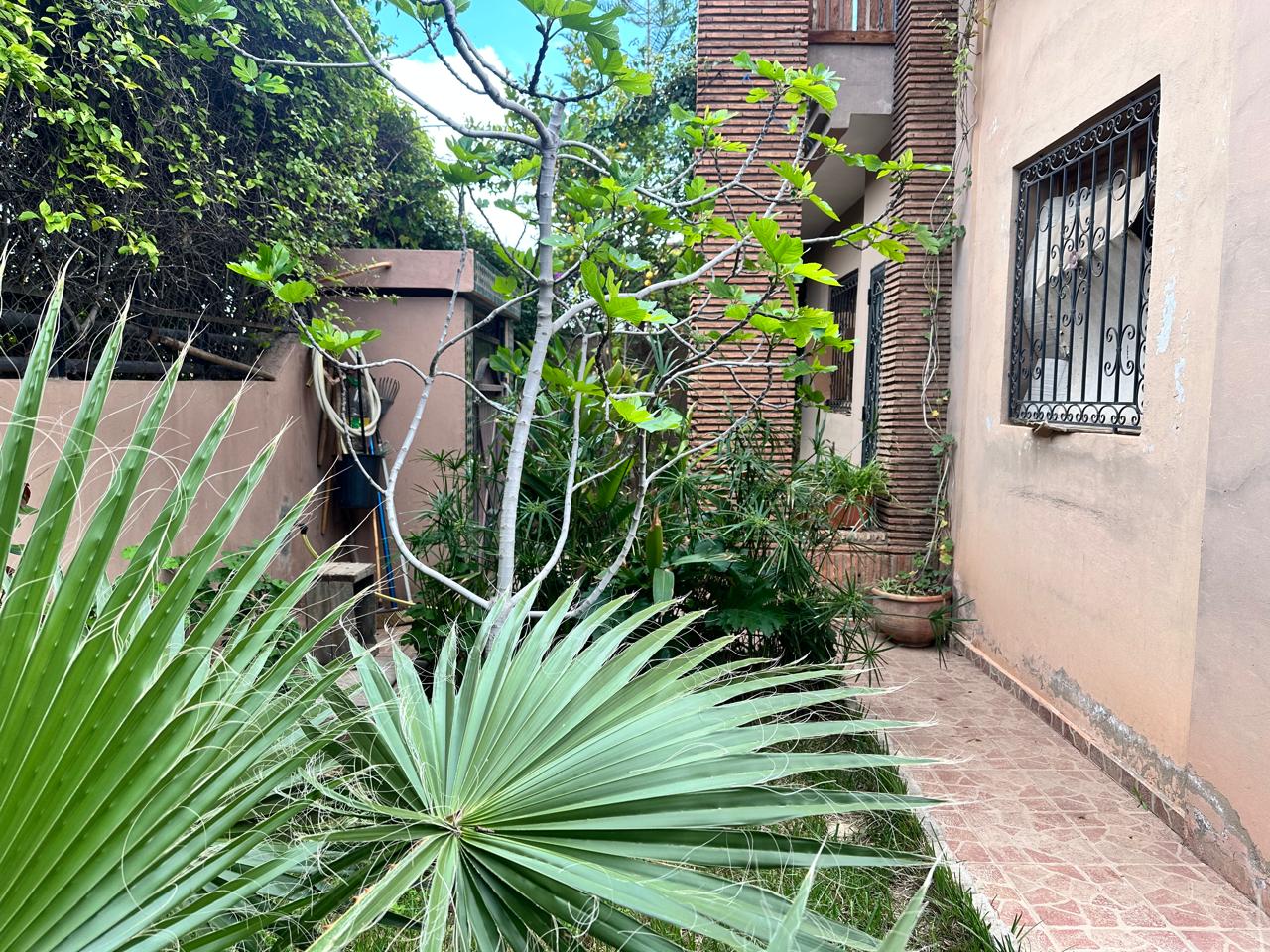 QUARTIER SHÉRIFIA – VILLA SEMI MEUBLE – BOULEVARD MOHAMED V