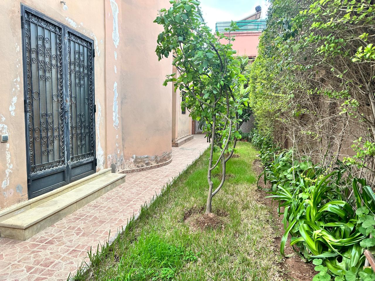 QUARTIER SHÉRIFIA – VILLA SEMI MEUBLE – BOULEVARD MOHAMED V