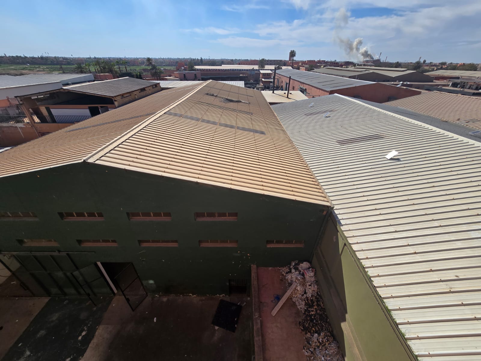 WhatsApp Image 2026-03-10 at 23.53.57 (1) ZONE INDUSTRIELLE – ENTREPOT