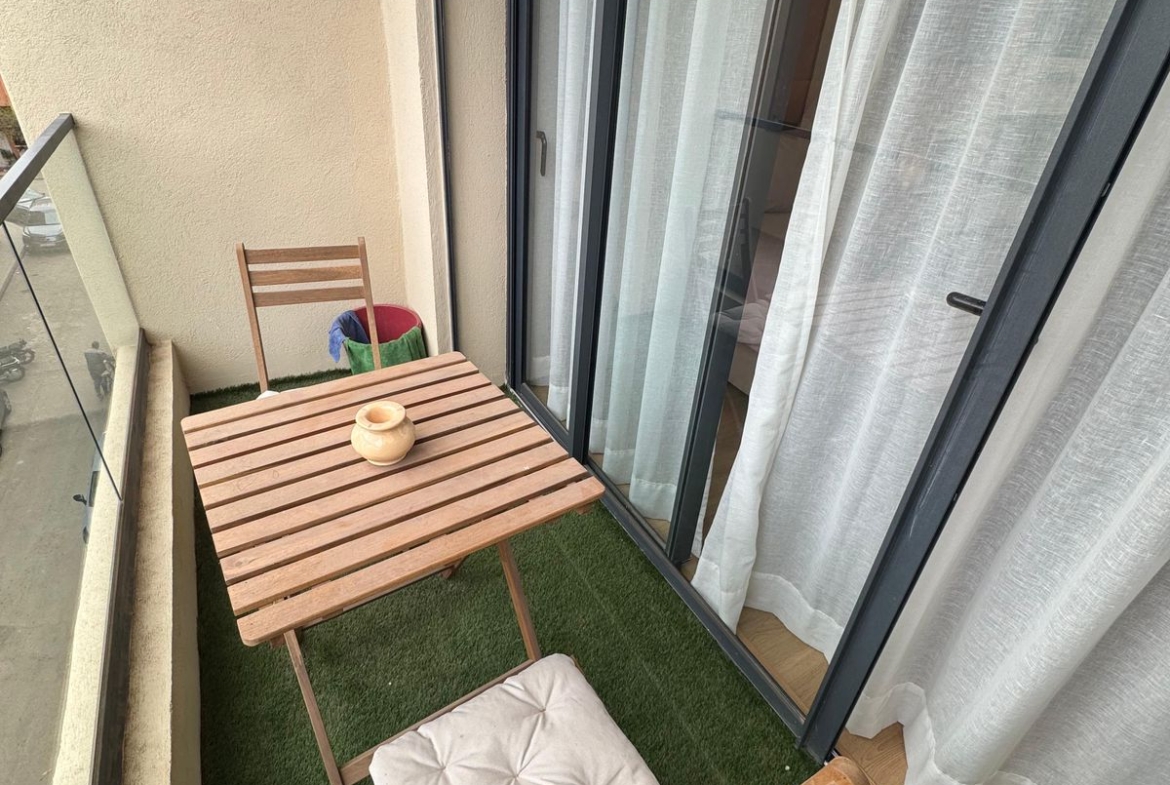 *VICTOR HUGO – T3 MEUBLE