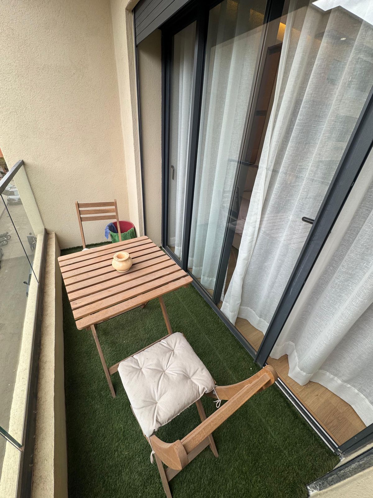 *VICTOR HUGO – T3 MEUBLE