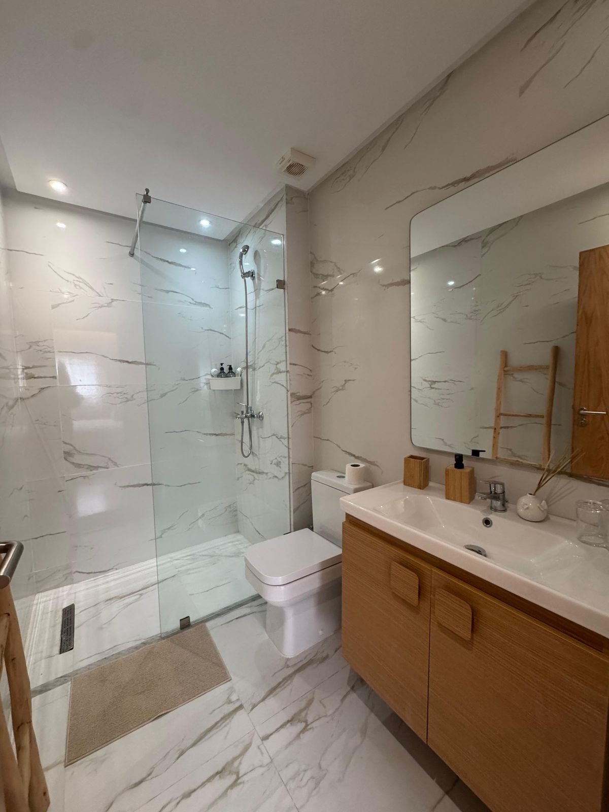 *VICTOR HUGO – T3 MEUBLE