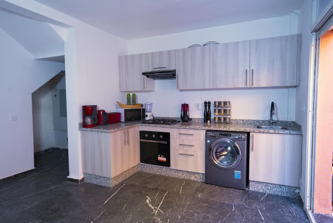 TARGA – VILLA 5 CHAMBRES – 2 PISCINES PRIVEES
