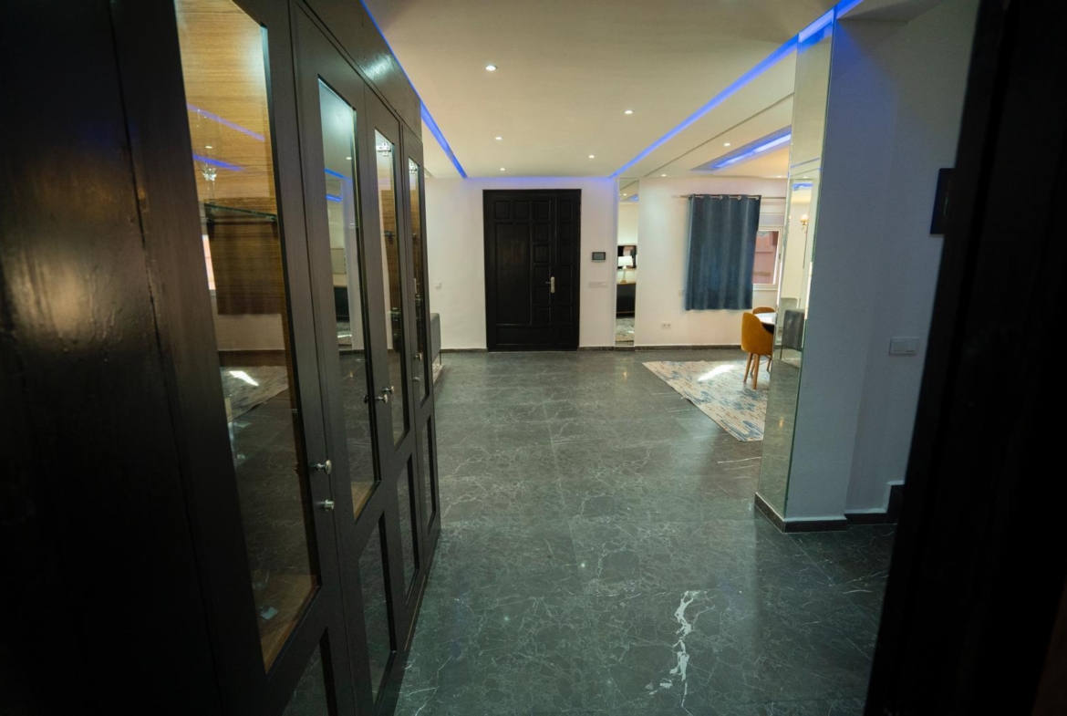 TARGA – VILLA 5 CHAMBRES – 2 PISCINES PRIVEES