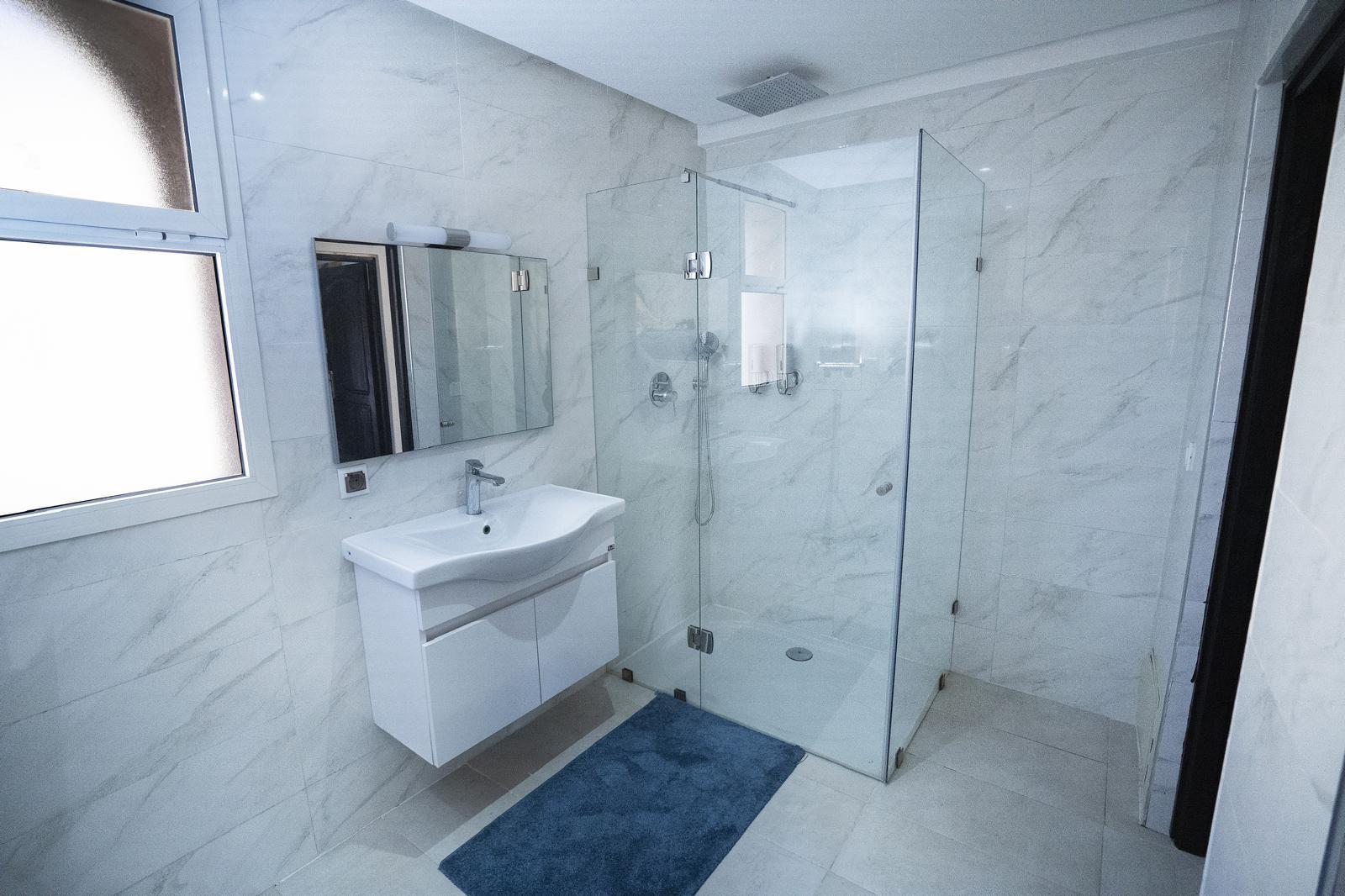 TARGA – VILLA 5 CHAMBRES – 2 PISCINES PRIVEES