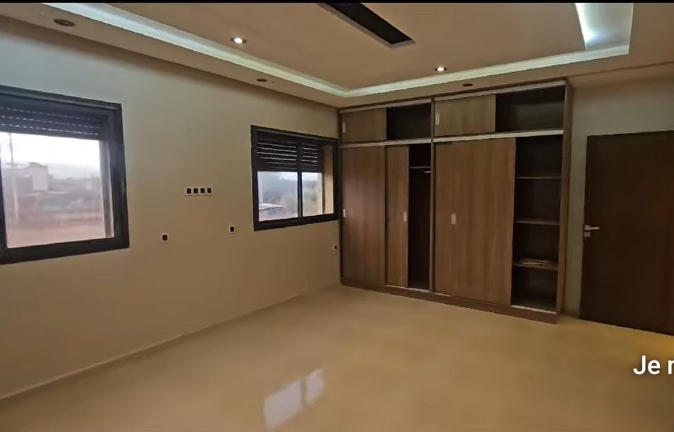 ROUTE DE FÈS KM 18 – VILLA 6 CHAMBRES
