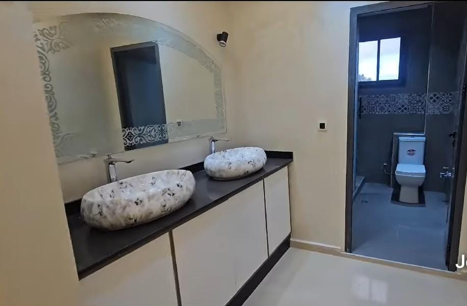 ROUTE DE FÈS KM 18 – VILLA 6 CHAMBRES