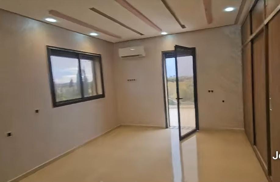 ROUTE DE FÈS KM 18 – VILLA 6 CHAMBRES