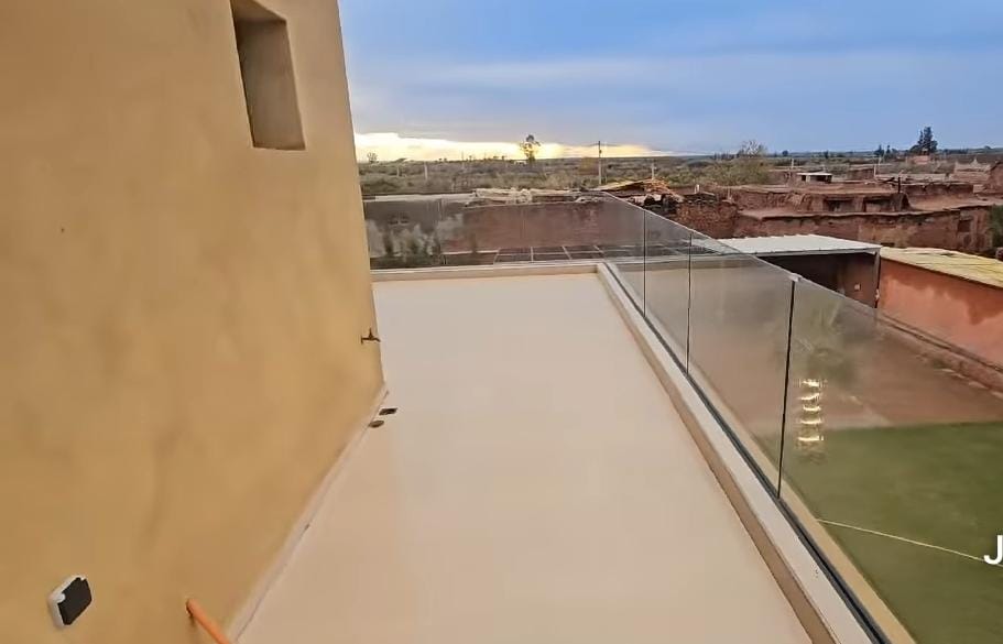 ROUTE DE FÈS KM 18 – VILLA 6 CHAMBRES