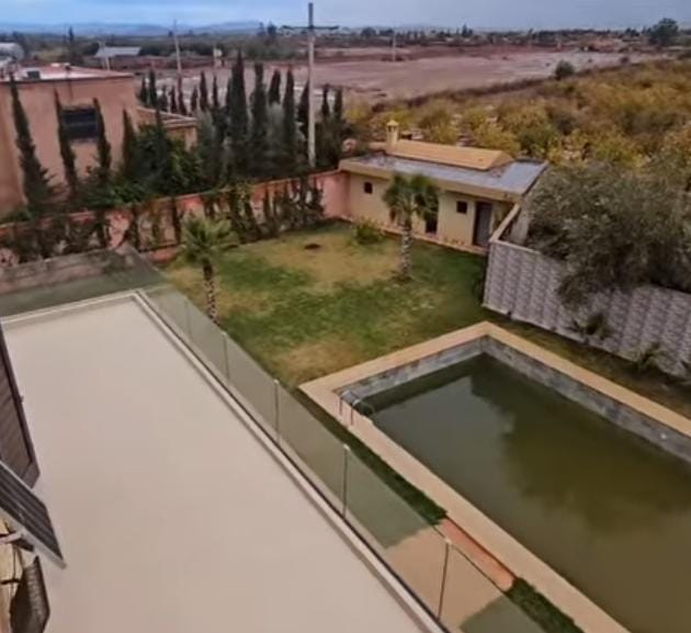 ROUTE DE FÈS KM 18 – VILLA 6 CHAMBRES