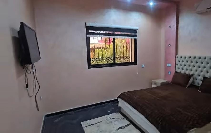ROUTE DE FÈS KM 18 – VILLA 3 CHAMBRES MEUBLÉE