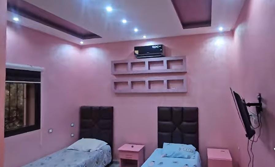 ROUTE DE FÈS KM 18 – VILLA 3 CHAMBRES MEUBLÉE