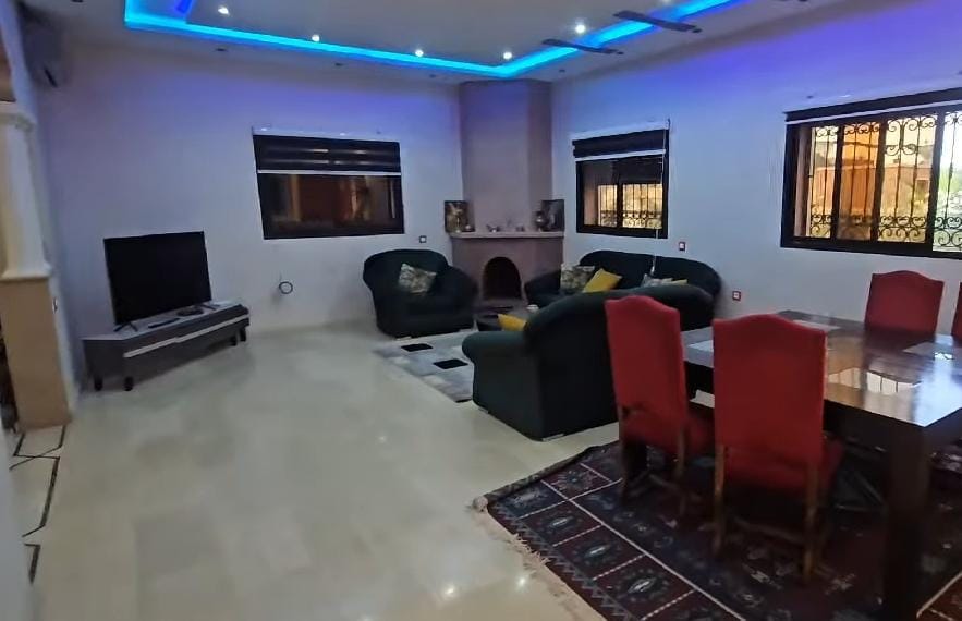 ROUTE DE FÈS KM 18 – VILLA 3 CHAMBRES MEUBLÉE