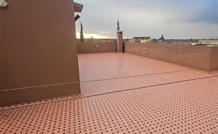 ROUTE DE FÈS KM 18 – VILLA 3 CHAMBRES MEUBLÉE
