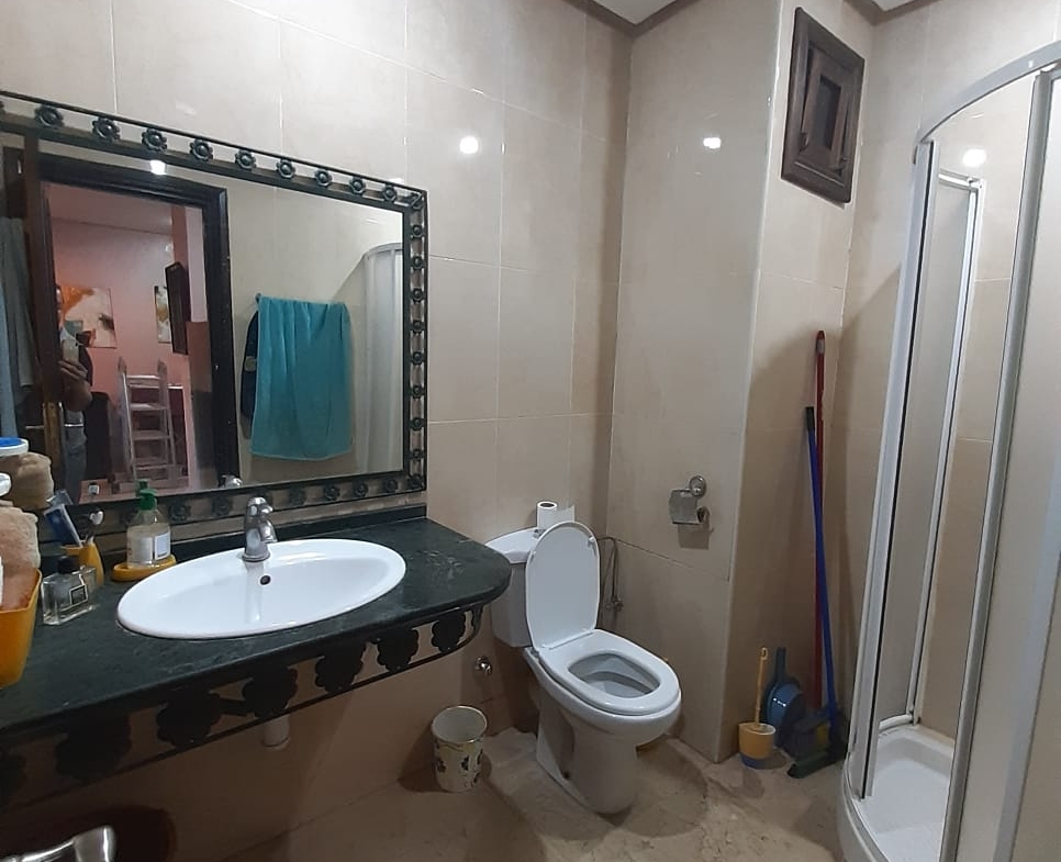 HIVERNAGE – T2 MEUBLE – RESIDENCE PISCINE