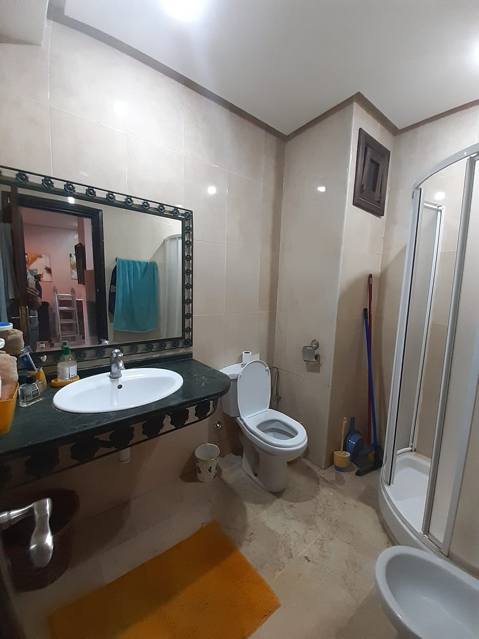 HIVERNAGE – T2 MEUBLE – RESIDENCE PISCINE