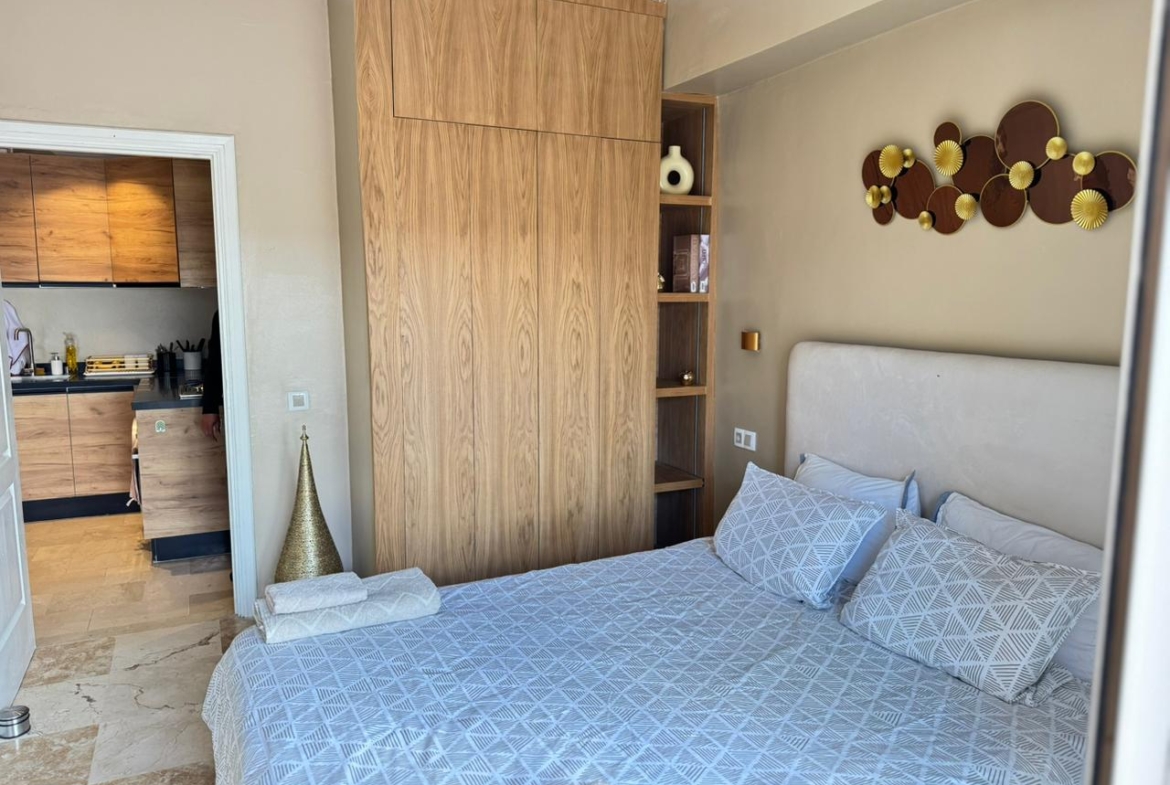 HIVERNAGE – T2 MEUBLE – PROCHE CTM