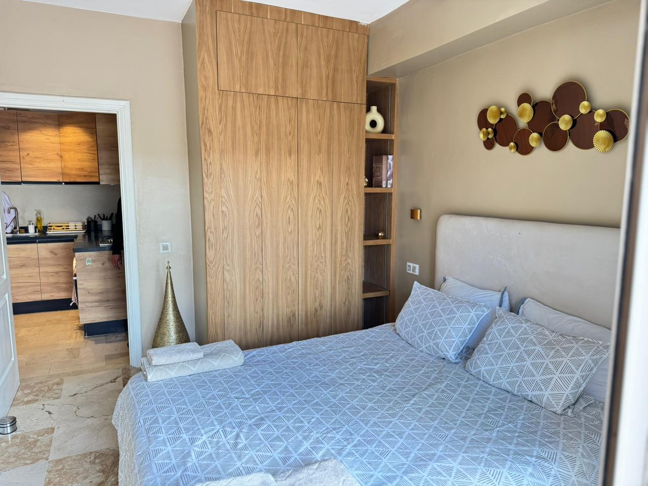HIVERNAGE – T2 MEUBLE – PROCHE CTM