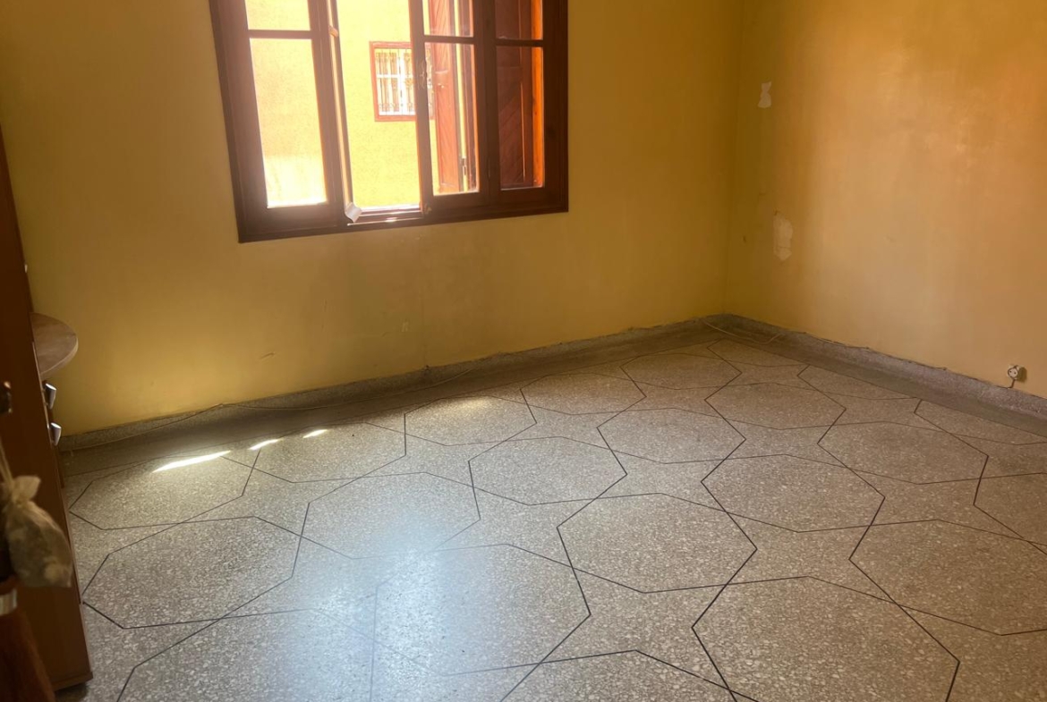 Villa 350m2 à rénover
