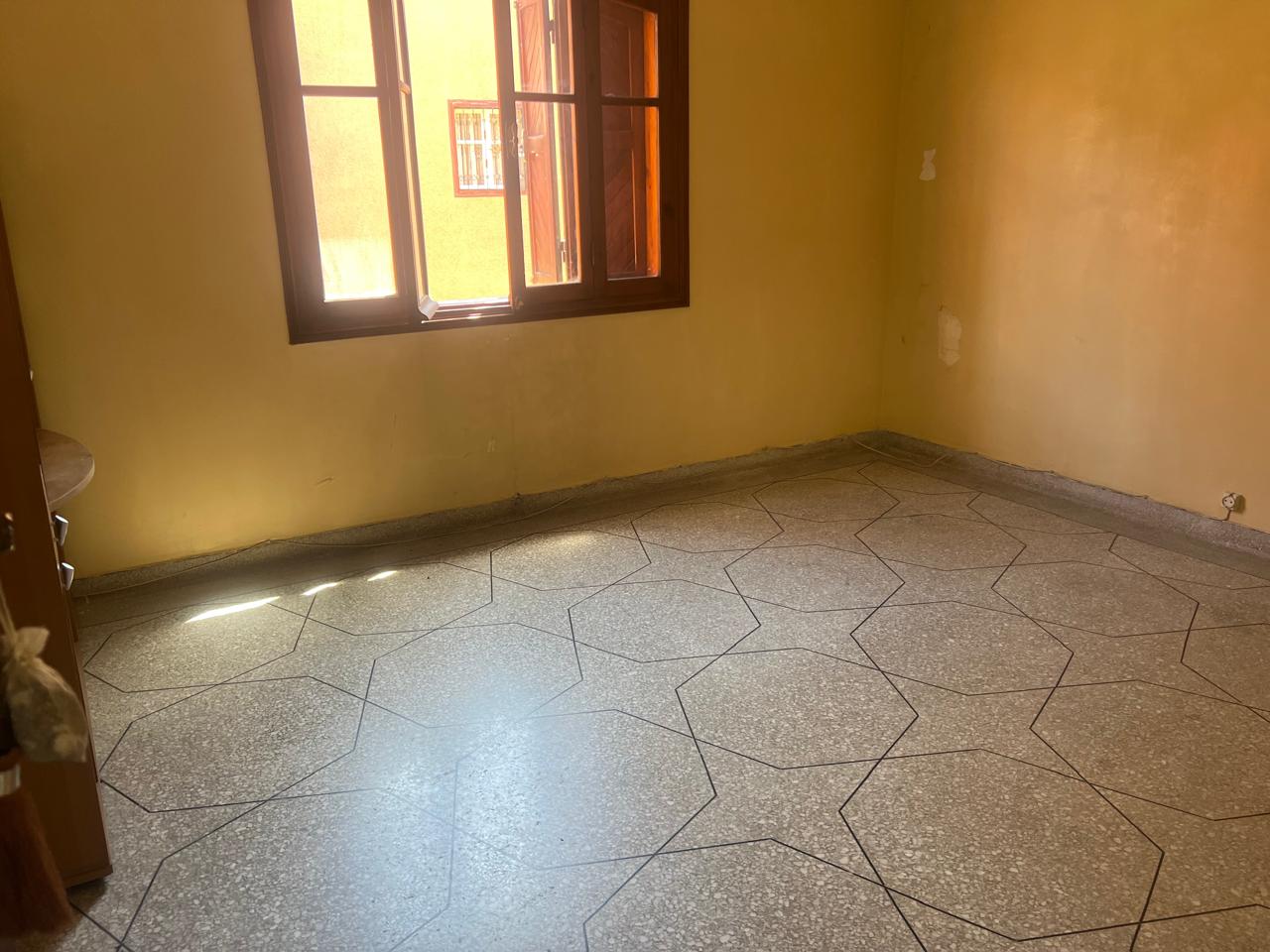 Villa 350m2 à rénover