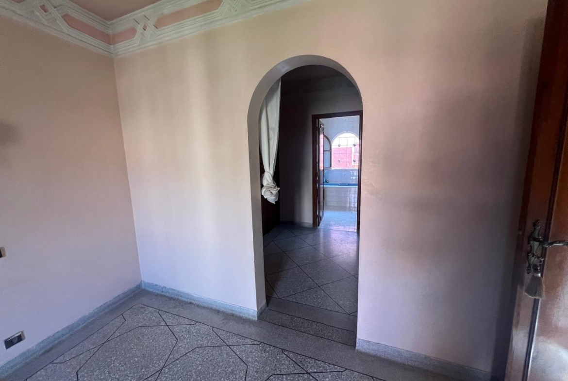 Villa 350m2 à rénover