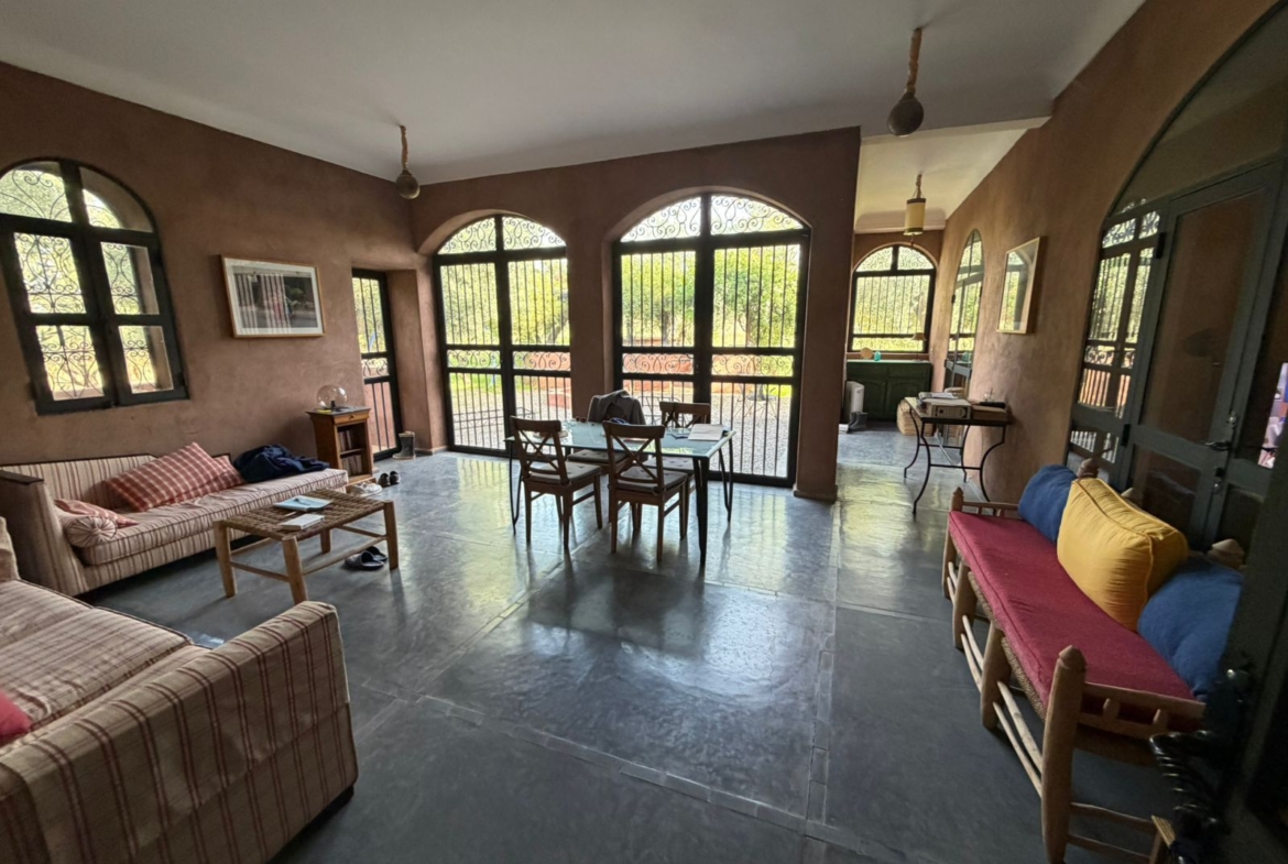 DEMEURE DE CHARME villa Rte ourika sur 2.5 Hectar