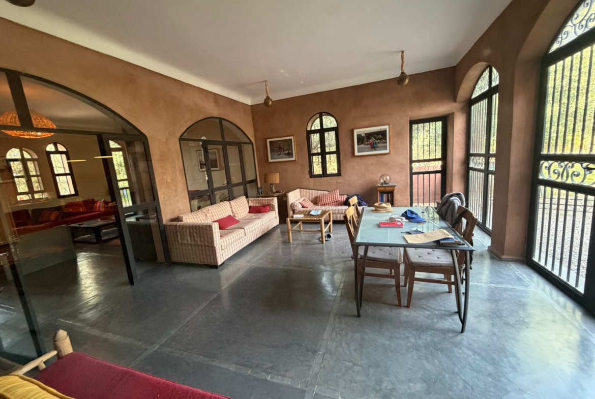 DEMEURE DE CHARME villa Rte ourika sur 2.5 Hectar