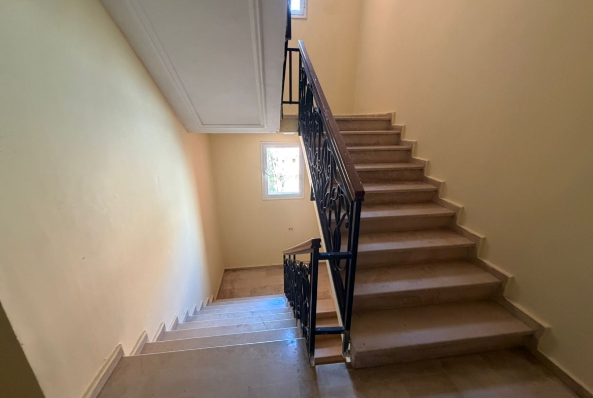 Appart 100m2 Rte de casa sur le boulevard