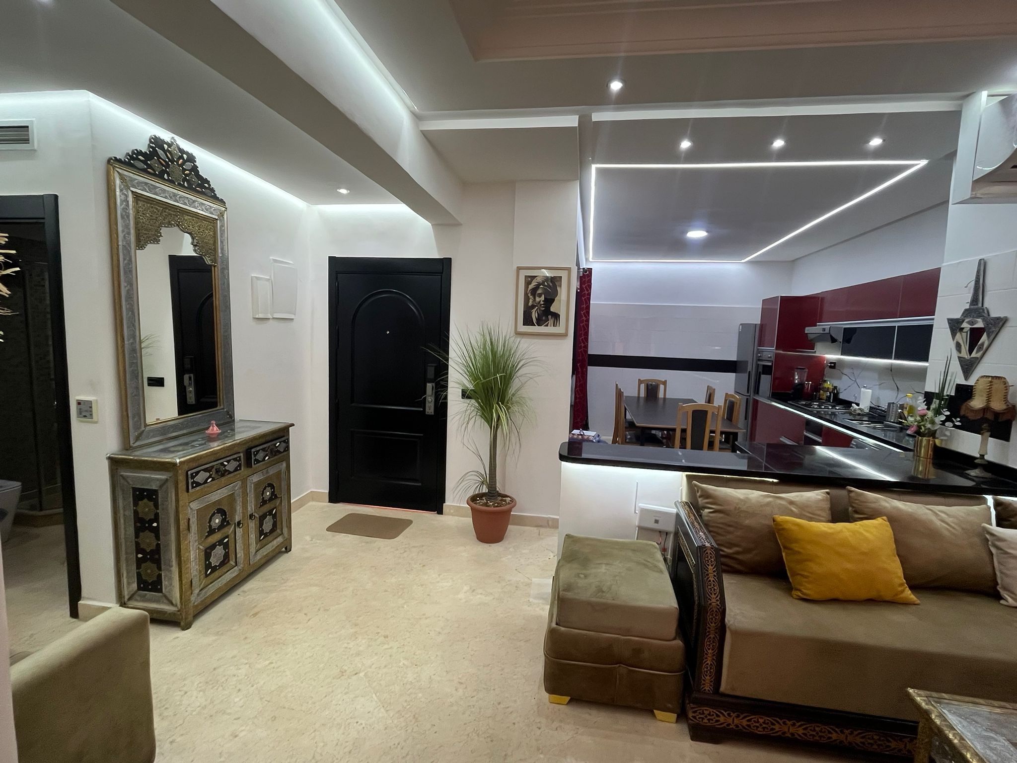 Superbe Appart Meublé avec Piscine – 109m²|Semlalia