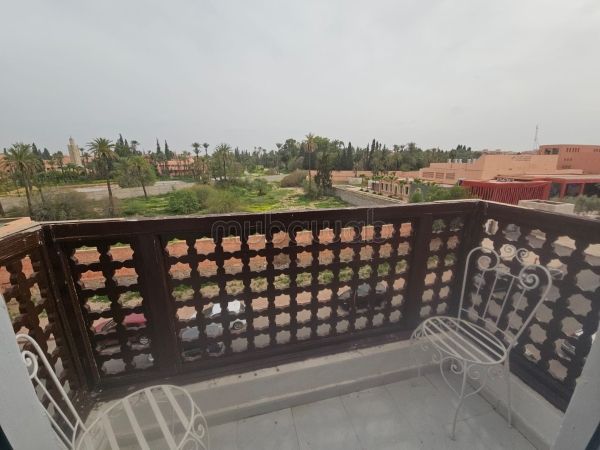 Appart T3 2 Terrasse rés piscine vue dégagée