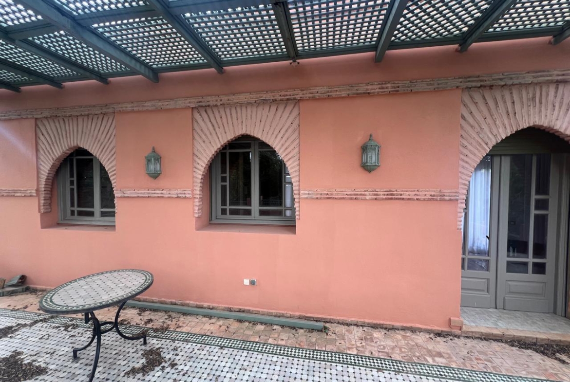 Magnifique villa entièrement rénovée– Palmeraie