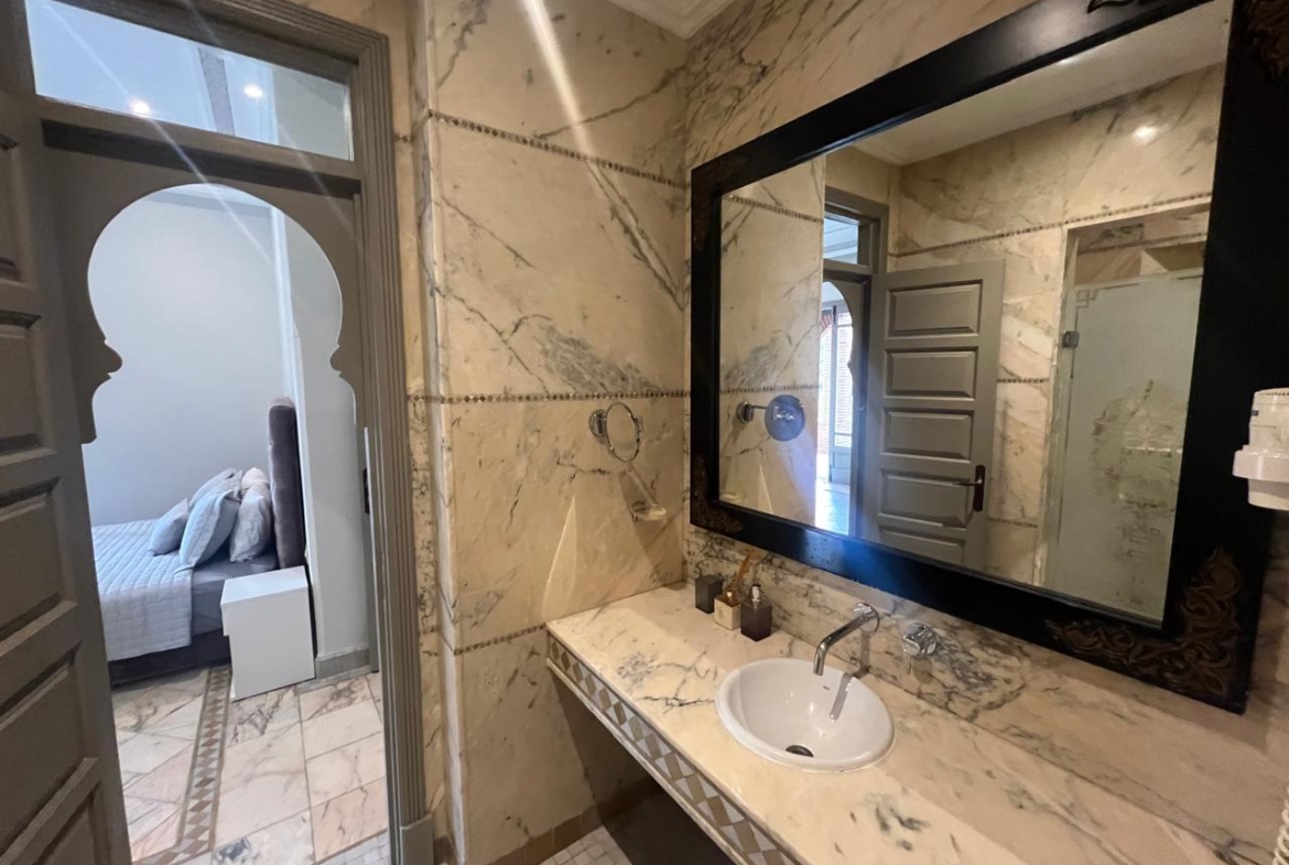 Magnifique villa entièrement rénovée– Palmeraie
