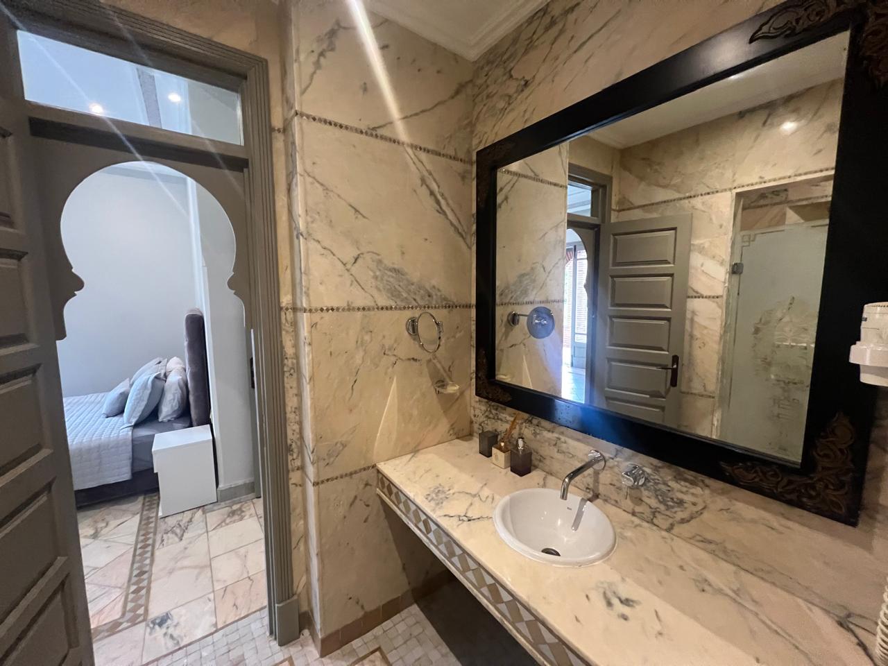 Magnifique villa entièrement rénovée– Palmeraie