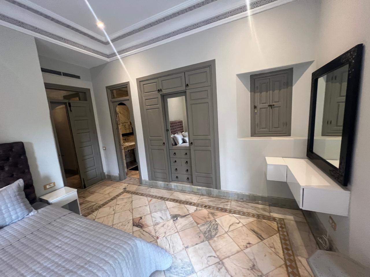 Magnifique villa entièrement rénovée– Palmeraie