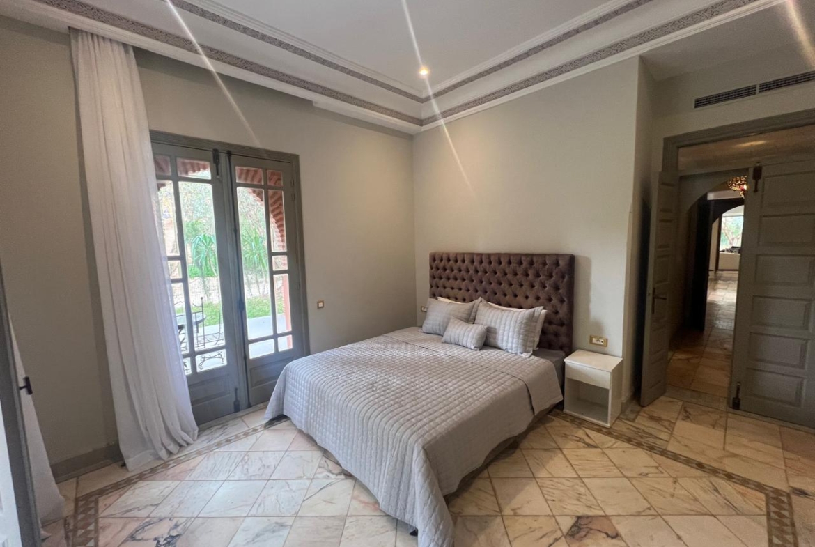 Magnifique villa entièrement rénovée– Palmeraie