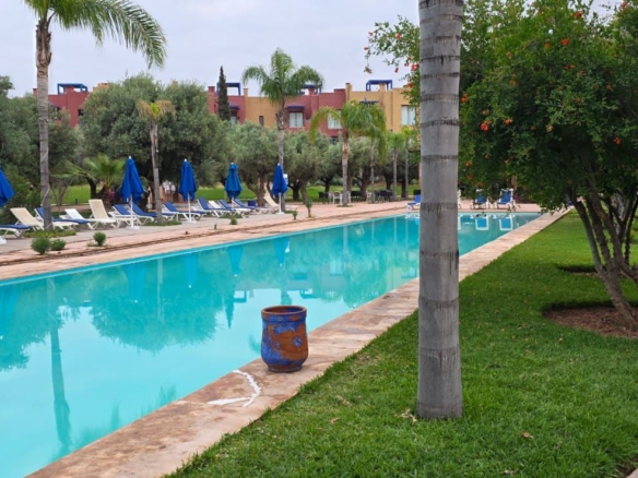 Superbe appart de 70 m² en résidence sécurisée avec piscine_ à coté stade Rte de casa