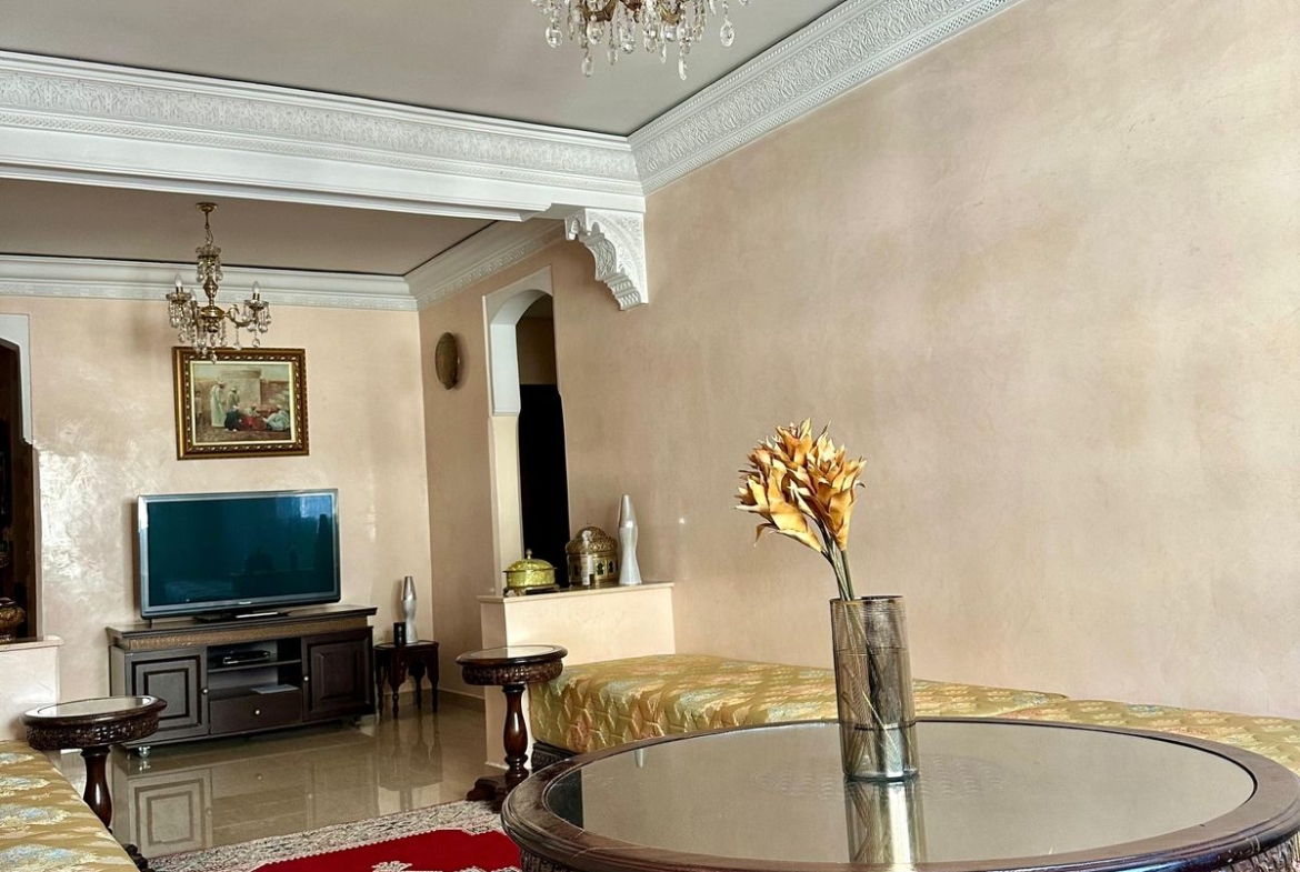 Appartement 90 m² – Route de Casa –