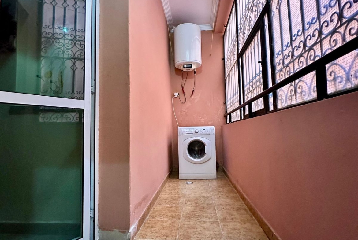 Appartement 90 m² – Route de Casa –