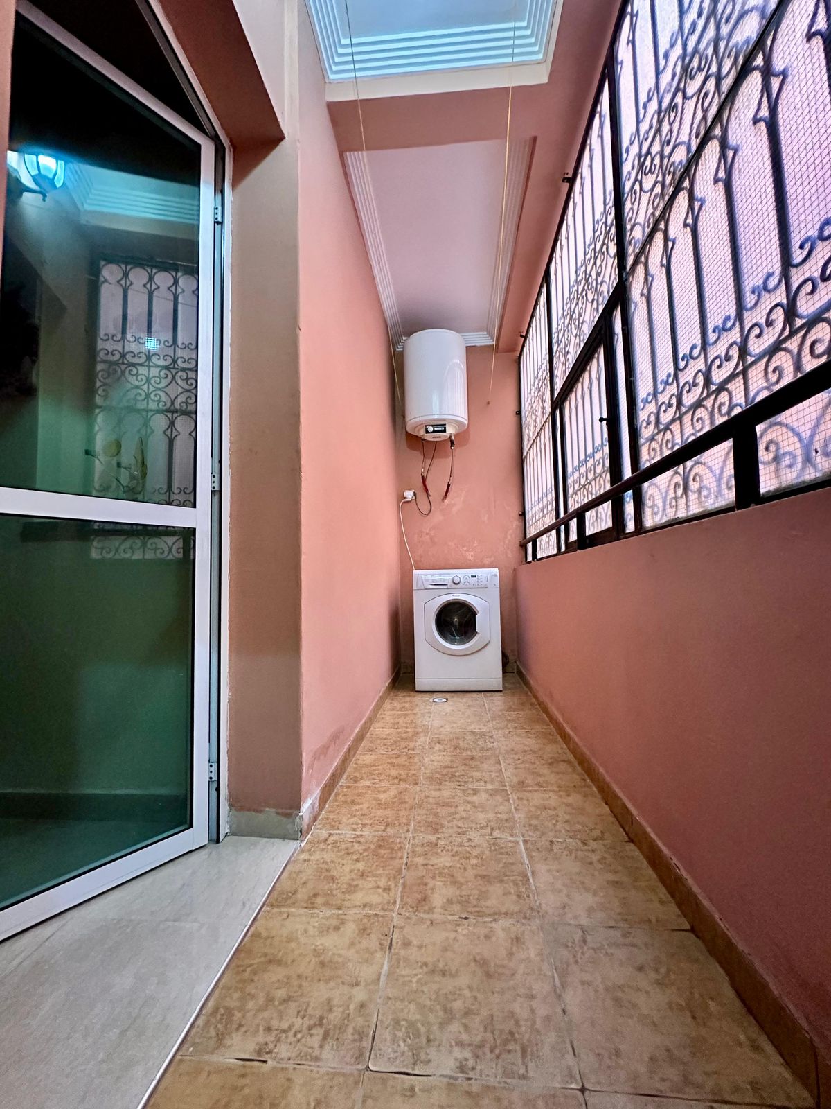 Appartement 90 m² – Route de Casa –