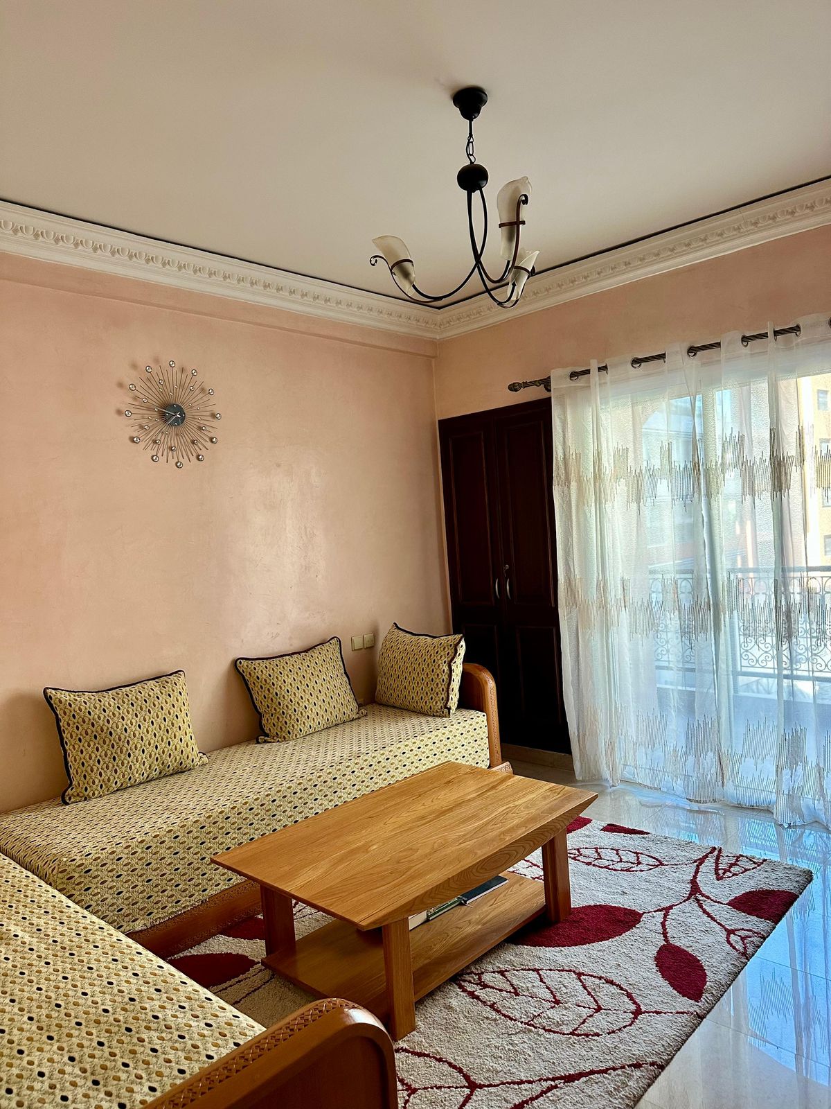 Appartement 90 m² – Route de Casa –