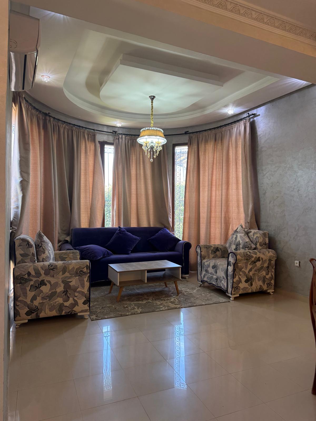 Villa Meublée avec Piscine à Louer à Targa – Résidence Privée – 6 Chambres