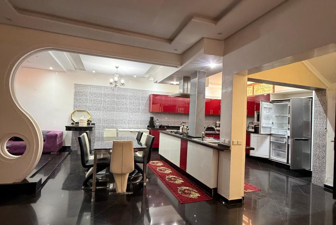 Villa Meublée avec Piscine à Louer à Targa – Résidence Privée – 6 Chambres