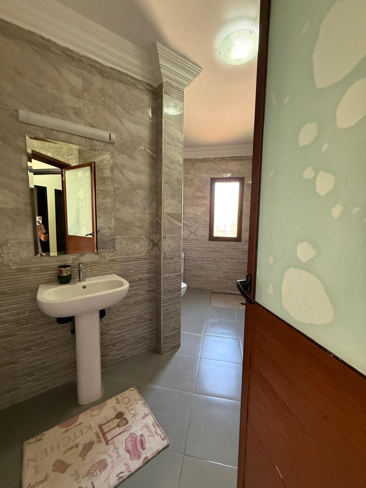 Villa Meublée avec Piscine à Louer à Targa – Résidence Privée – 6 Chambres
