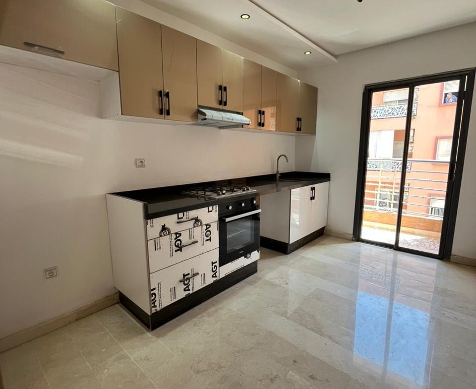 Appartement haut standing de 83 m² Résidence avec piscine intérieur