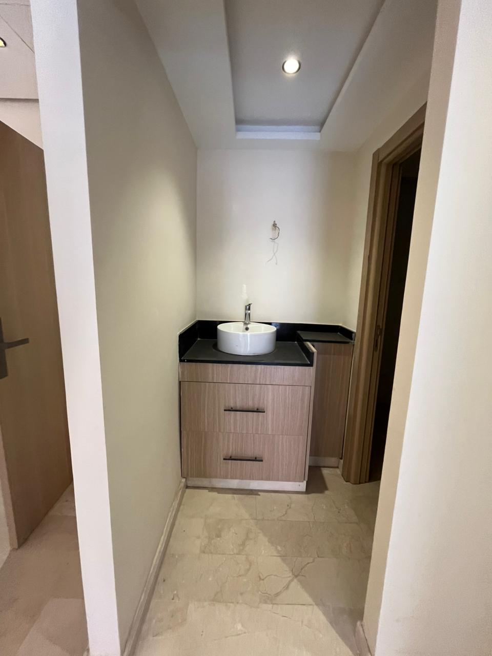 Appartement haut standing de 83 m² Résidence avec piscine intérieur