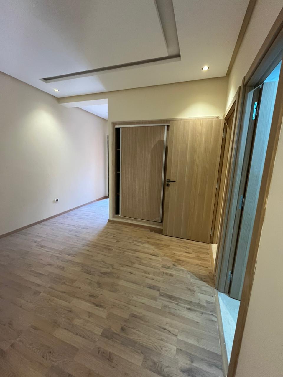 Appartement haut standing de 83 m² Résidence avec piscine intérieur