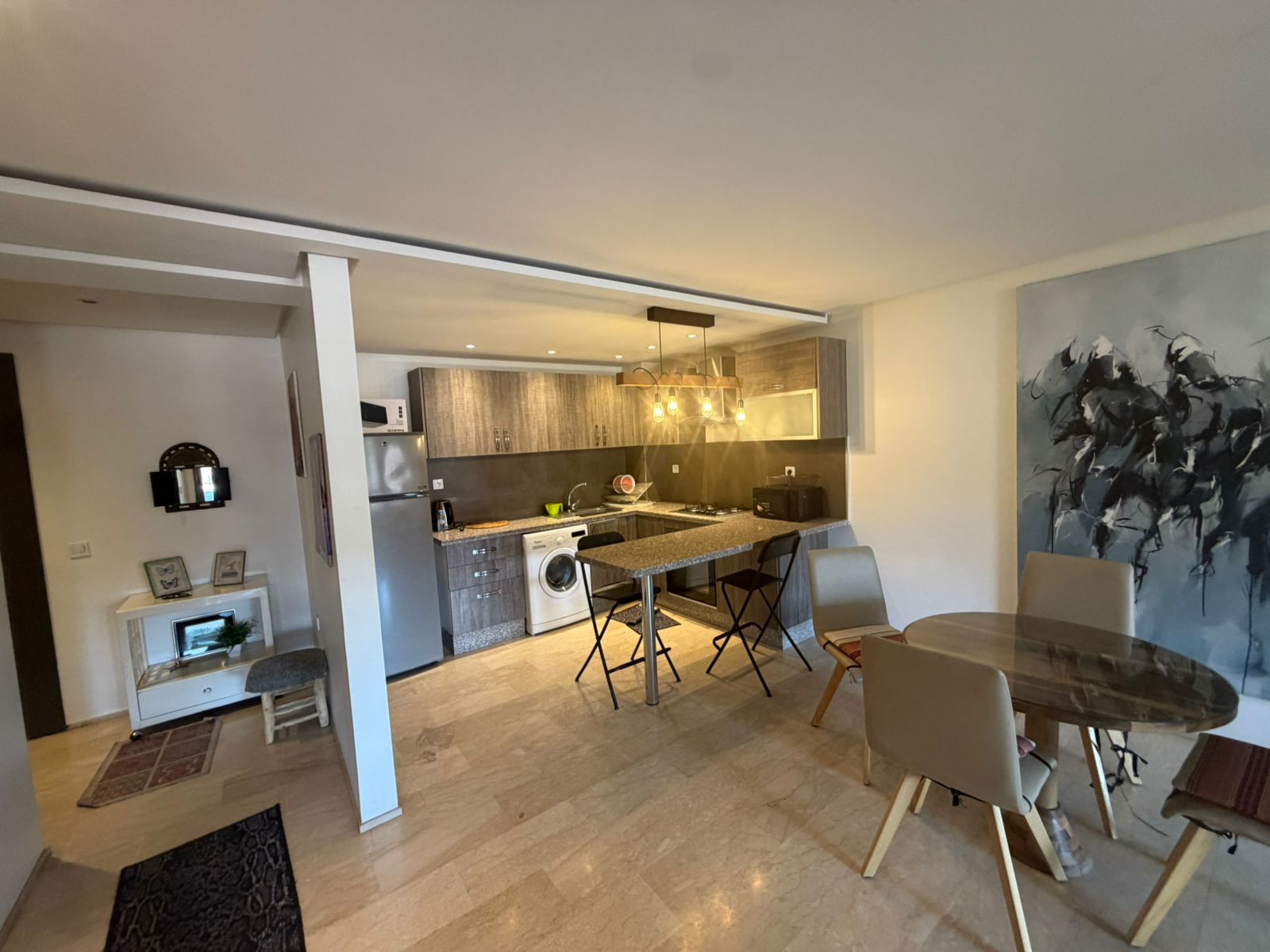 Appartement T2 AVEC TERASSE PISCINE – GUÉLIZ PROCHE DE LA GARE